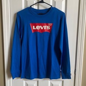 Brand new, never worn Boys Levi’s logo long sleeve shirt.